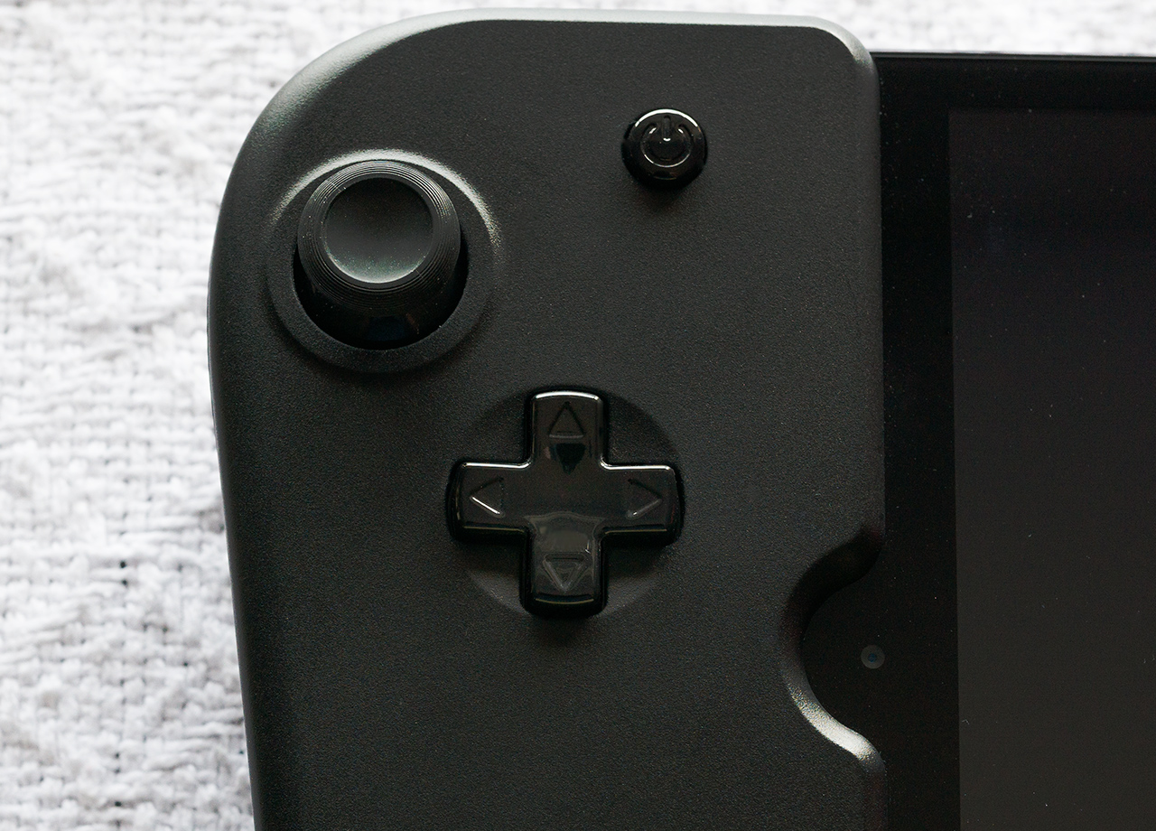 The Gamevice's D-Pad and Analog Stick